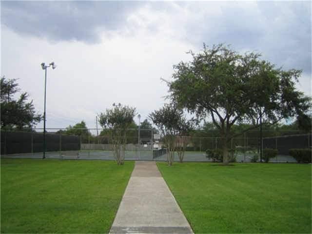 3706 Luton Park Drive, Houston, TX 77082