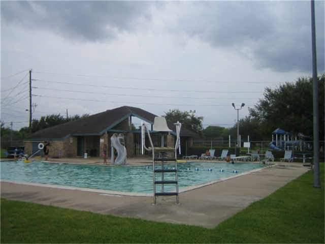 3706 Luton Park Drive, Houston, TX 77082