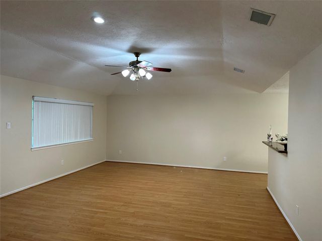 3706 Luton Park Drive, Houston, TX 77082