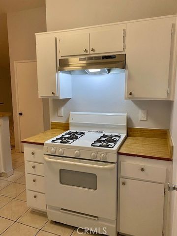 5640 Sexton Lane, Riverside, CA 92509