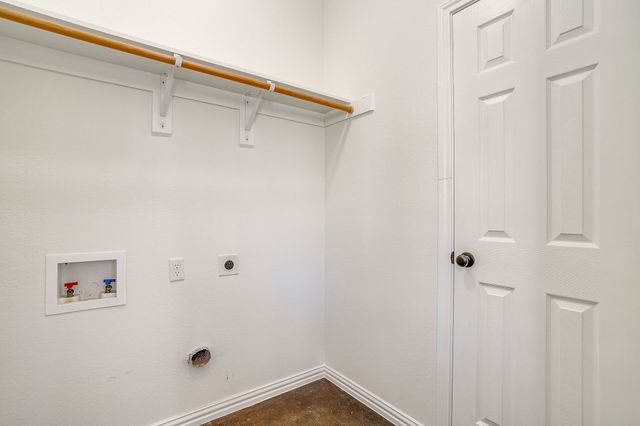 723 Hometown Village Court, Joshua, TX 76058