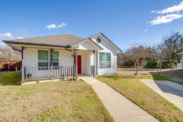 723 Hometown Village Court, Joshua, TX 76058
