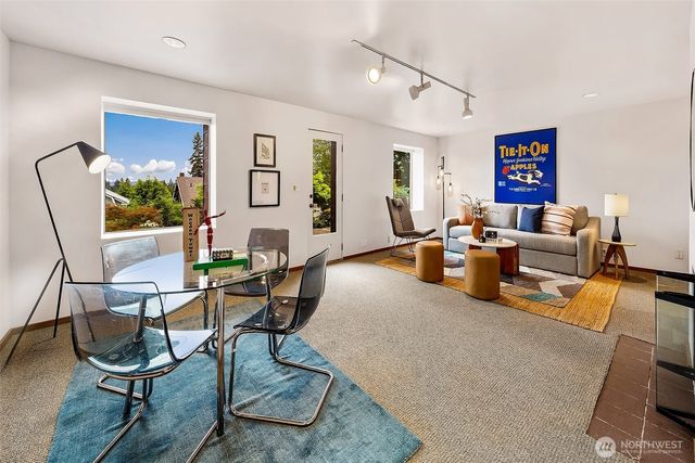 1259 23rd Avenue E, Seattle, WA 98112
