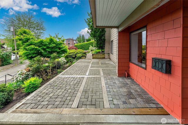 1259 23rd Avenue E, Seattle, WA 98112
