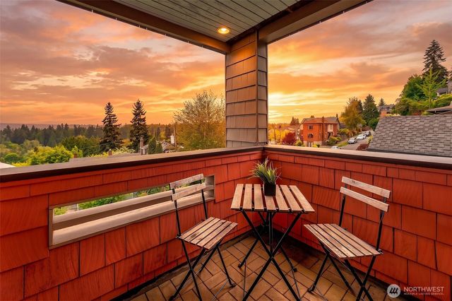 1259 23rd Avenue E, Seattle, WA 98112