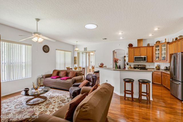 785 SE Parsons Circle SE, Palm Bay, FL 32909