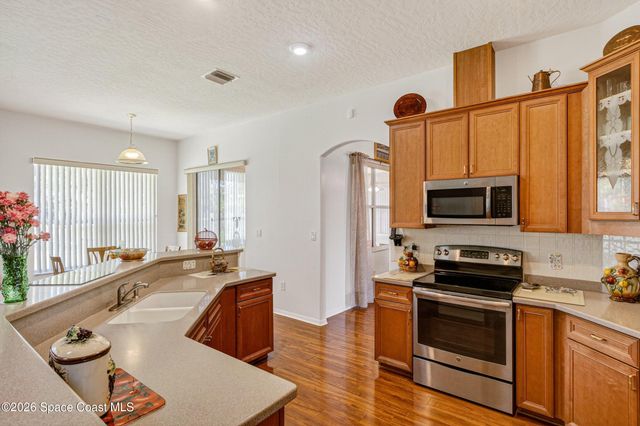 785 SE Parsons Circle SE, Palm Bay, FL 32909