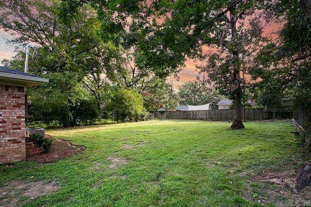 1020 N Hughes Street, Little Rock, AR 72207