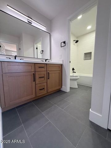 2134 W PENINSULA Circle, Chandler, AZ 85248