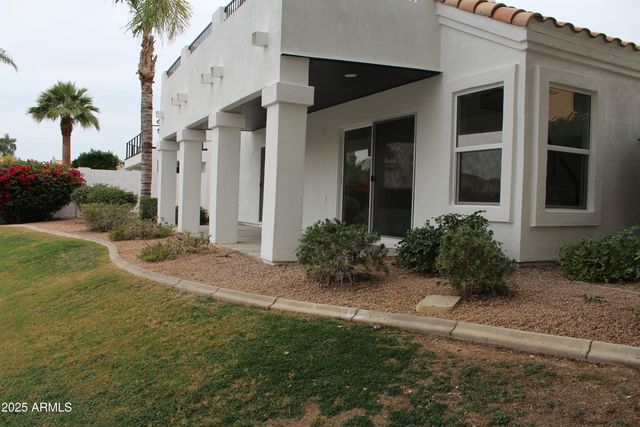 2134 W PENINSULA Circle, Chandler, AZ 85248