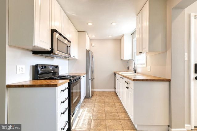 806 TEMPLECLIFF RD, Baltimore, MD 21208