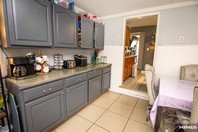 78 Dudley Drive, Bergenfield, NJ 07621