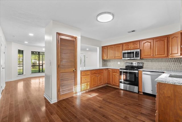 4318 E Nance Springs Road, Dalton, GA 30721