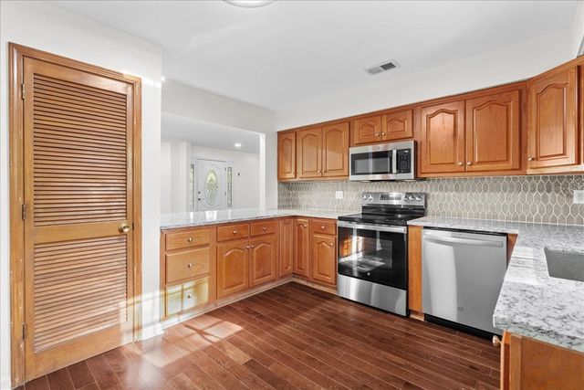 4318 E Nance Springs Road, Dalton, GA 30721