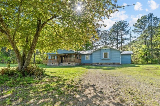 4318 E Nance Springs Road, Dalton, GA 30721