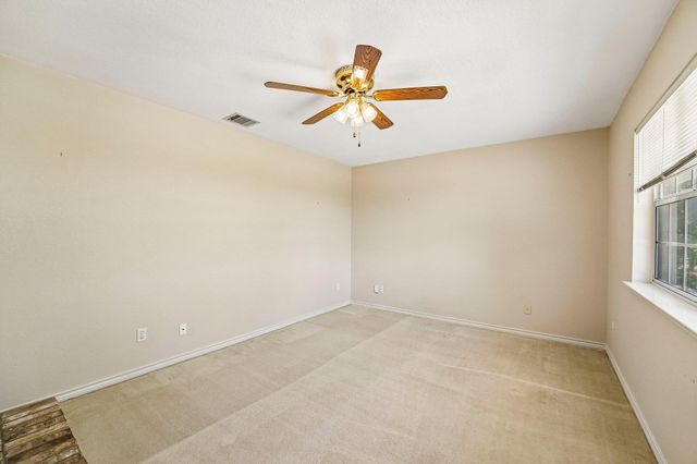 19413 Kennemer DR, Pflugerville, TX 78660