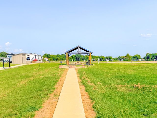 5098 Waterfront Road, Kerens, TX 75144