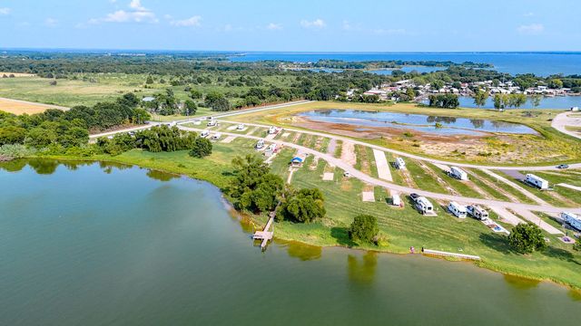 5098 Waterfront Road, Kerens, TX 75144