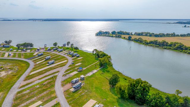 5098 Waterfront Road, Kerens, TX 75144