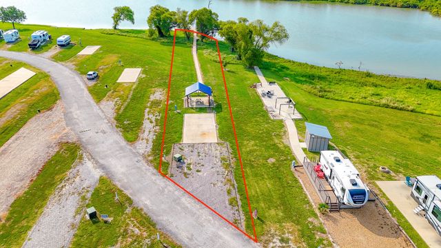 5098 Waterfront Road, Kerens, TX 75144