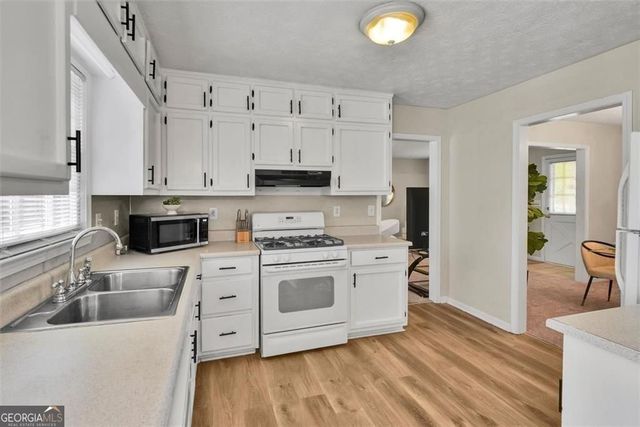 5284 Wydella Road SW, Lilburn, GA 30047