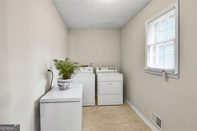 5284 Wydella Road SW, Lilburn, GA 30047