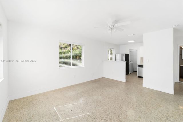 3491 Shipping Ave 3491, Miami, FL 33133