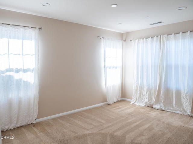 520 Nile River Drive, Oxnard, CA 93036