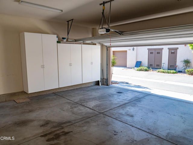 520 Nile River Drive, Oxnard, CA 93036