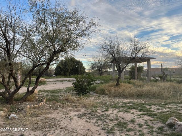 2156 E Old Vail Connection Road, Tucson, AZ 85756