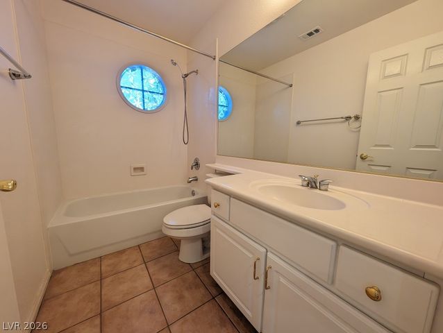 10900 Royal Highlands Street, Las Vegas, NV 89141