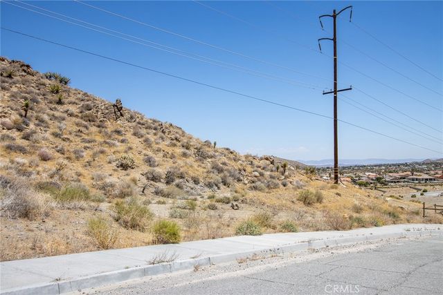 56950 San Andreas, Yucca Valley, CA 92284