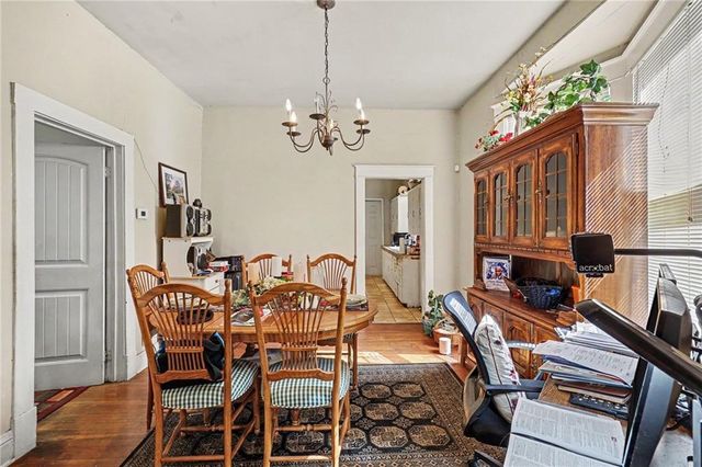3220 E 11th Street, Kansas City, MO 64127