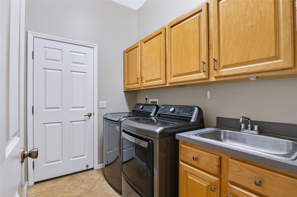 Image 24 of property listing at 16208 ARROWHEAD TRAIL, Clermont, FL 34711