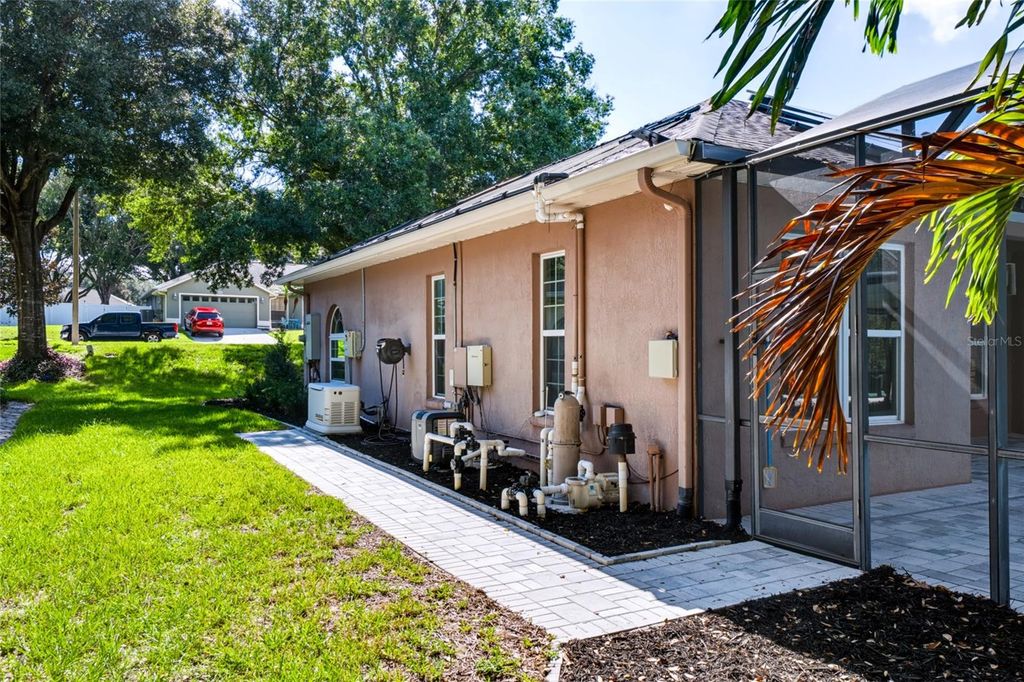 Image 32 of property listing at 16208 ARROWHEAD TRAIL, Clermont, FL 34711