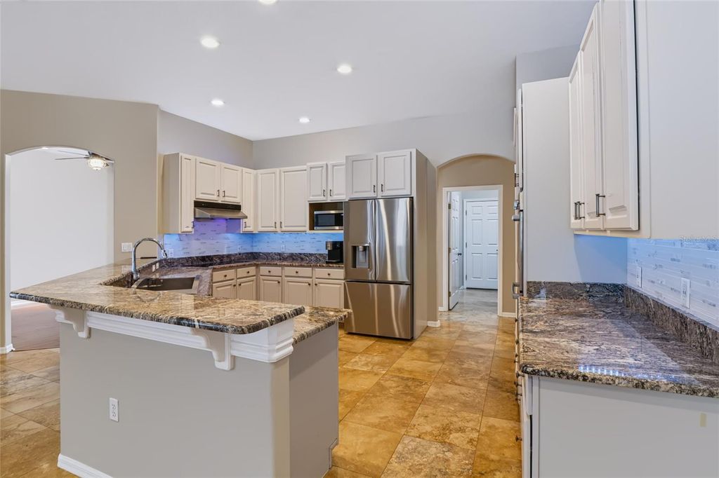 Image 7 of property listing at 16208 ARROWHEAD TRAIL, Clermont, FL 34711