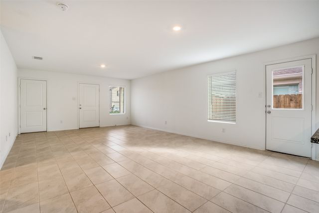 14124 Calderwood Street, Pilot Point, TX 76258