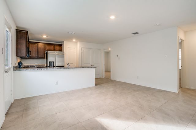 14124 Calderwood Street, Pilot Point, TX 76258