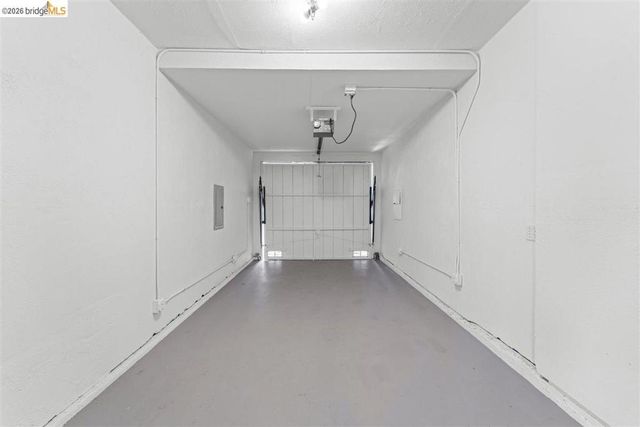 5832 San Jose Ave, Richmond, CA 94804