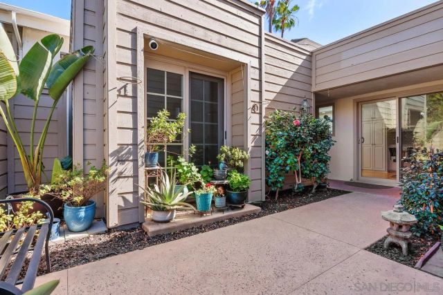 16073 VISTA DE GOLF, Rancho Santa Fe, CA 92091