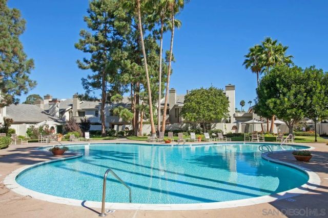 16073 VISTA DE GOLF, Rancho Santa Fe, CA 92091