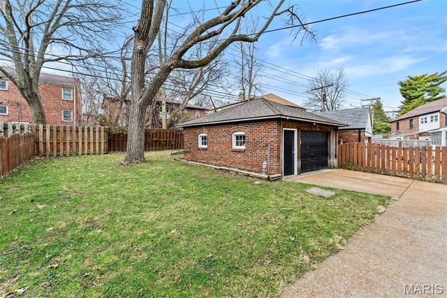 7354 Princeton Avenue, University City, MO 63130