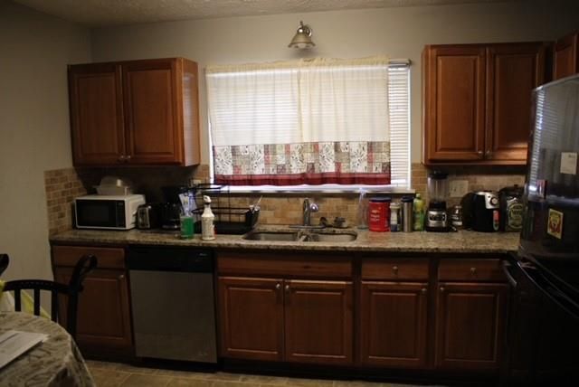 6560 Woodford Road, Atlanta, GA 30349