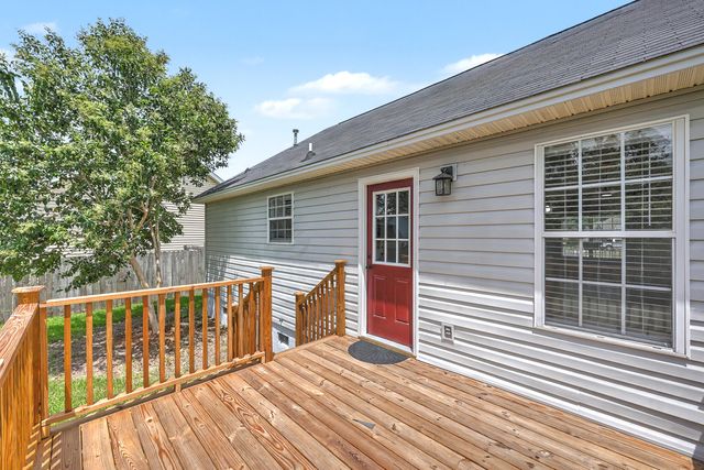 1327 Winterberry Avenue, Goose Creek, SC 29445