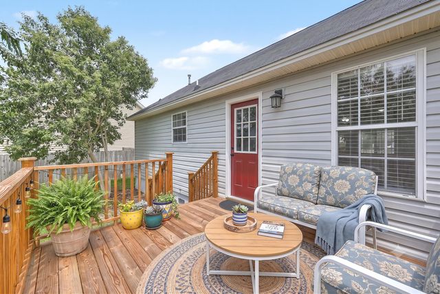 1327 Winterberry Avenue, Goose Creek, SC 29445
