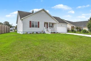 1327 Winterberry Avenue, Goose Creek, SC 29445