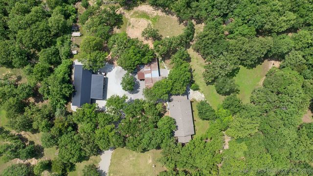 2018 Baker Drive, Mannford, OK 74044