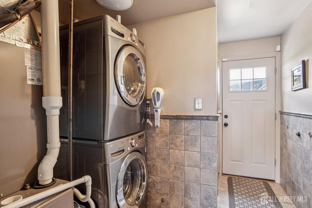1453 Tooz Place, South Plainfield, NJ 07080