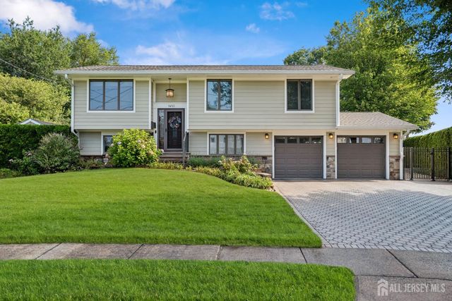 1453 Tooz Place, South Plainfield, NJ 07080