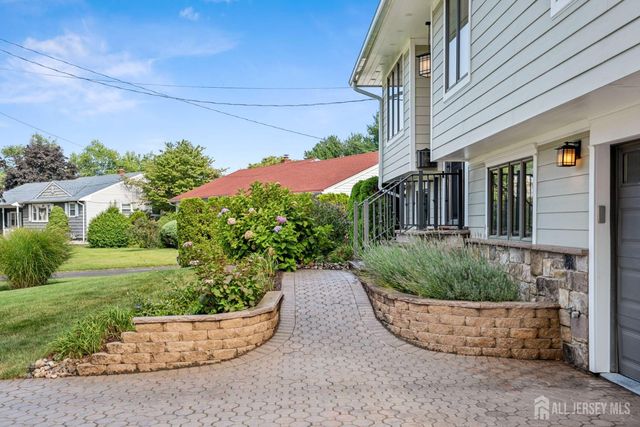 1453 Tooz Place, South Plainfield, NJ 07080